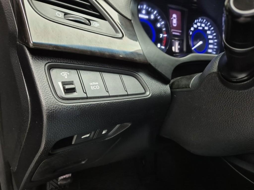 HYUNDAI Grandeur 2011 Negro - Importación desde Corea - HF Imports Iquique - Foto 18