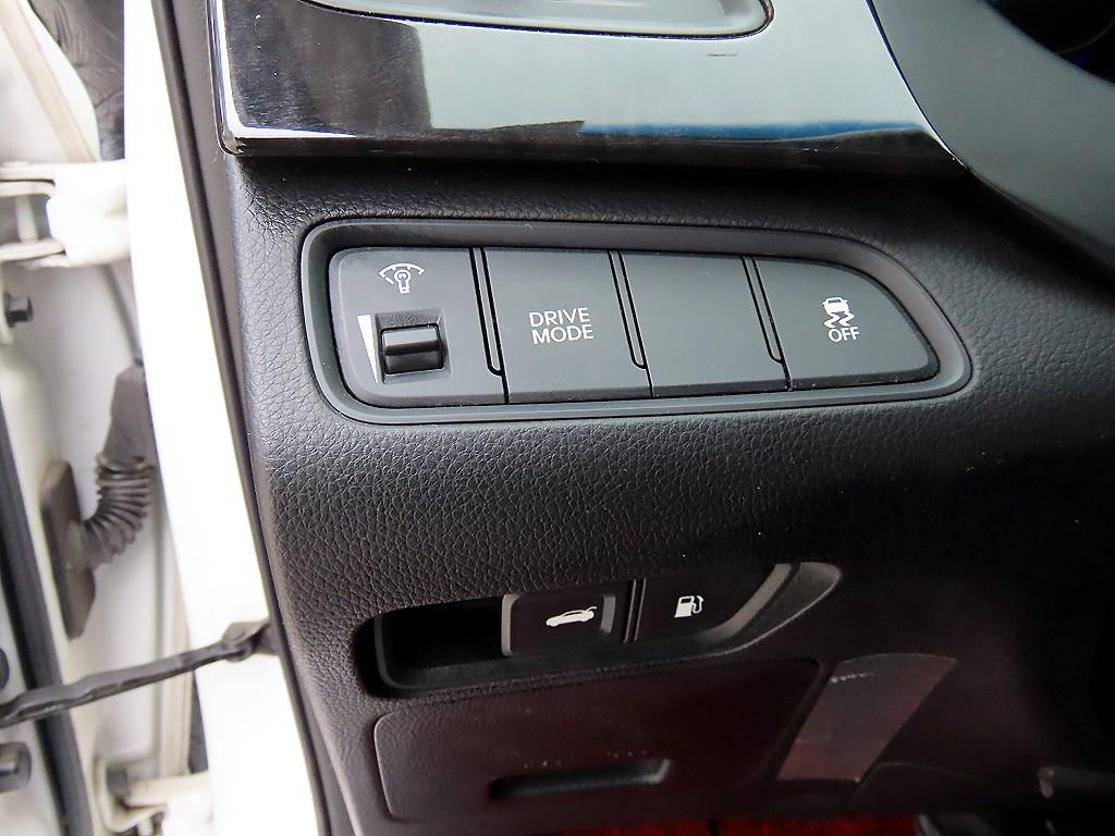 HYUNDAI Grandeur - Vista 12