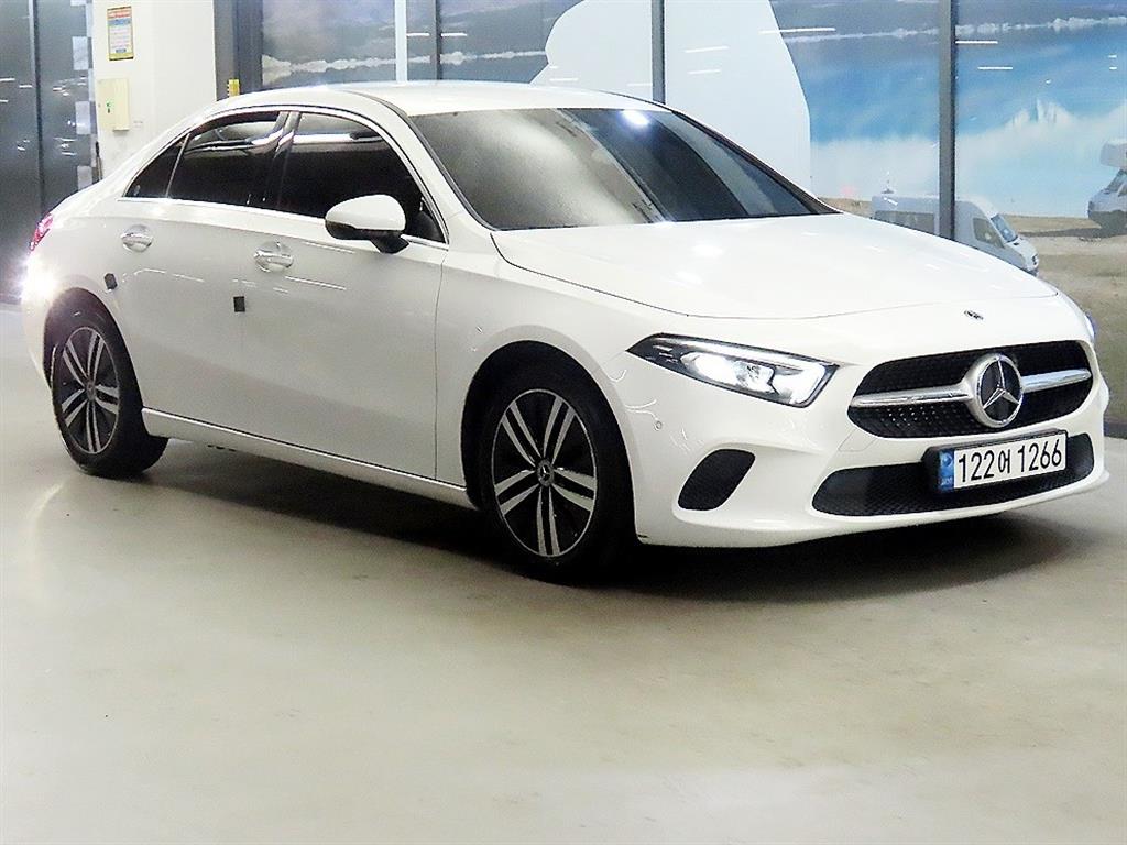 Mercedes Benz A Class 2022 Blanco - Importación desde Corea - HF Imports Iquique - Foto 1