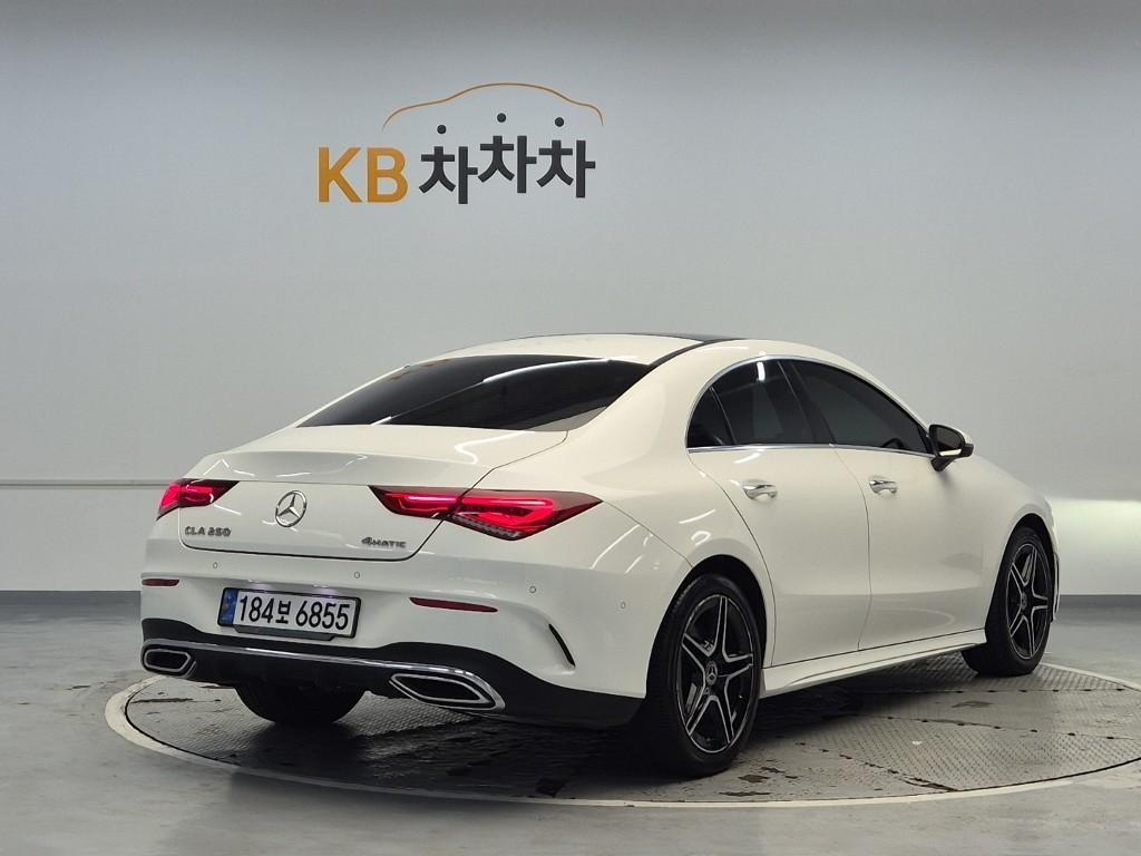 Mercedes Benz CLA Class - Vista 3