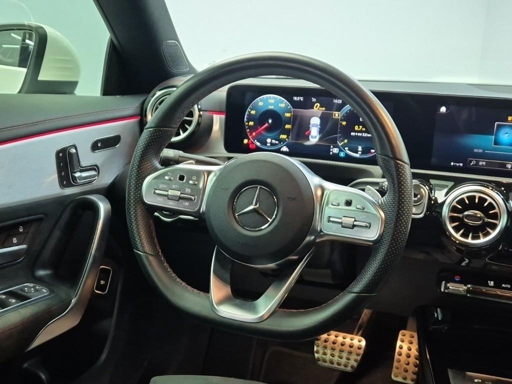 Mercedes Benz CLA Class - Vista 9
