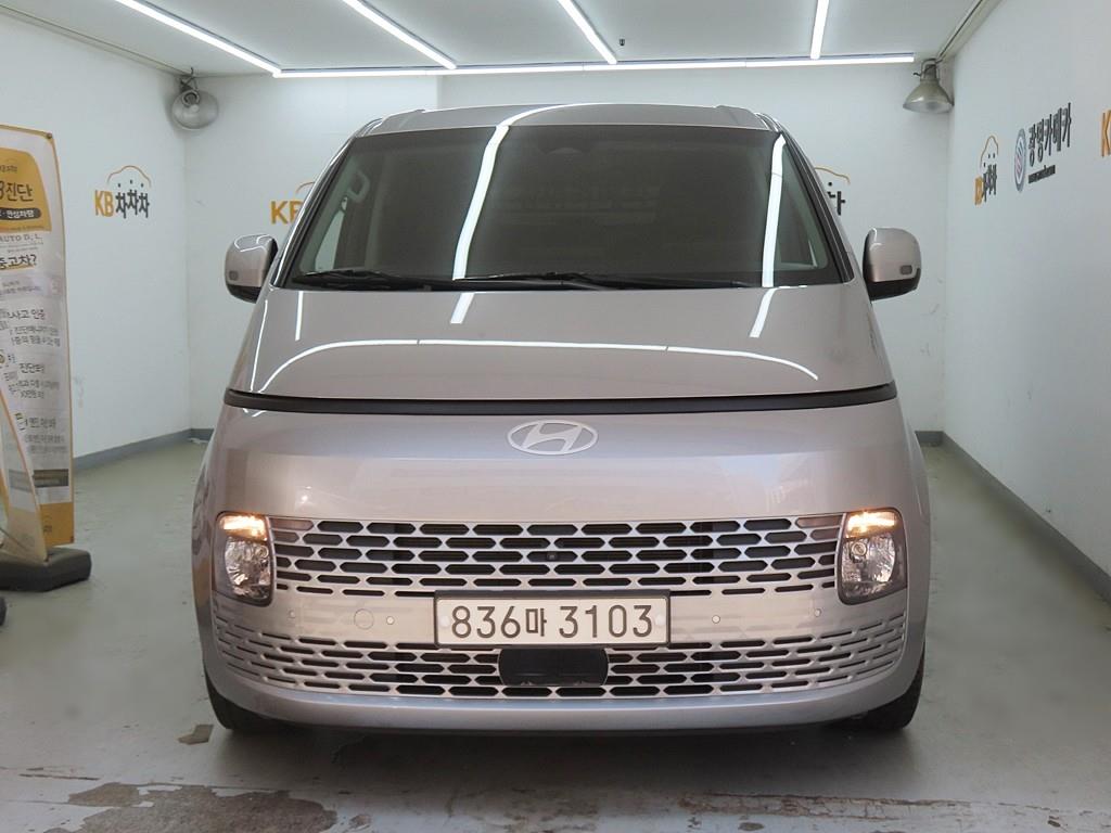 HYUNDAI Staria 2025 Plateado - Importación desde Corea - HF Imports Iquique - Foto 1