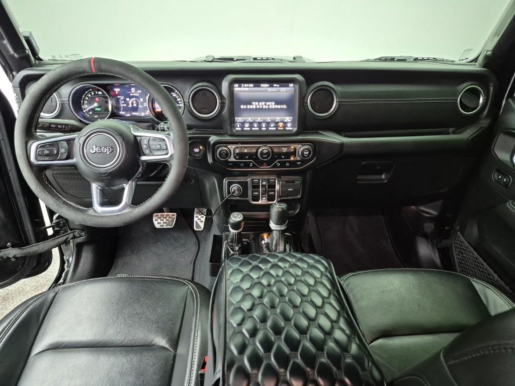 Jeep Wrangler - Vista 5