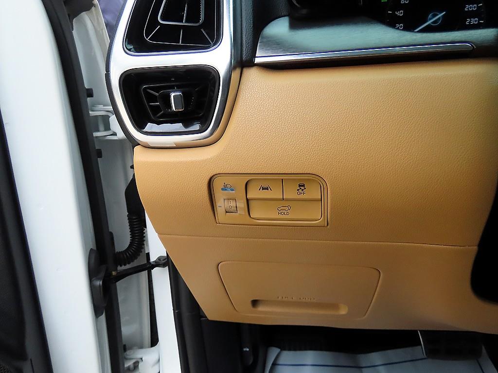 KIA Sorento - Vista 12