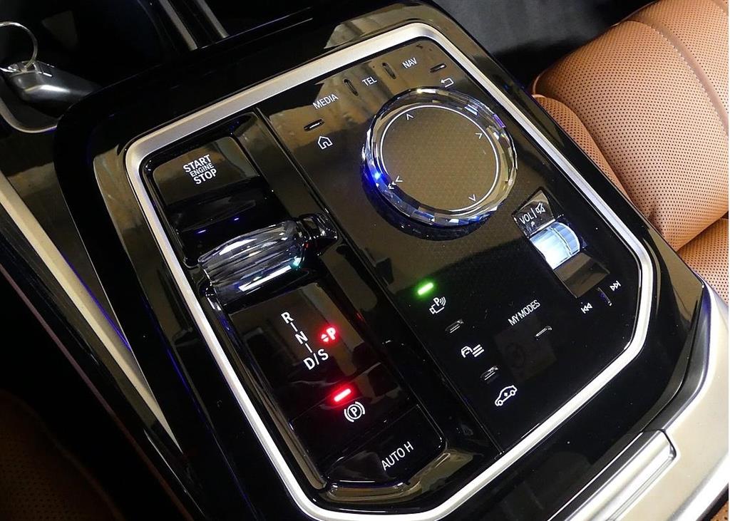 BMW 7 Series - Vista 7