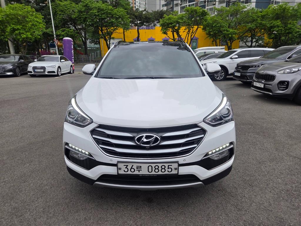HYUNDAI Santa Fe - Vista 2