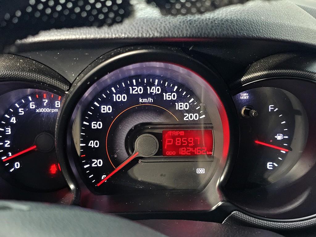 KIA Ray - Vista 6