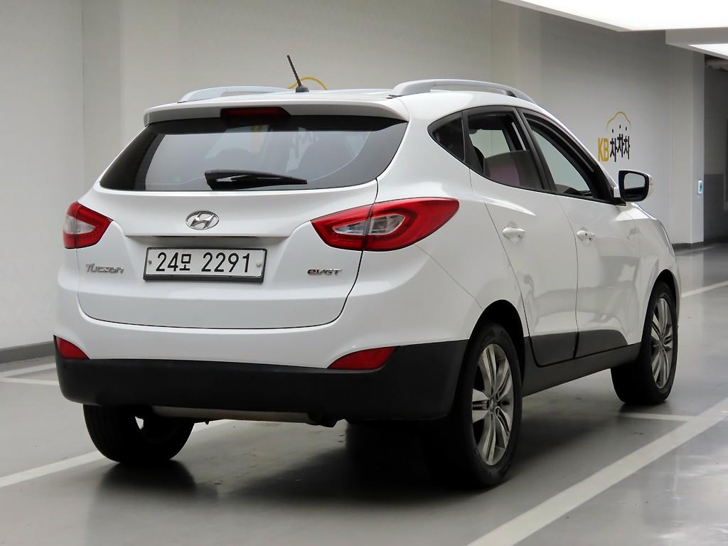 HYUNDAI Tucson - Vista 4