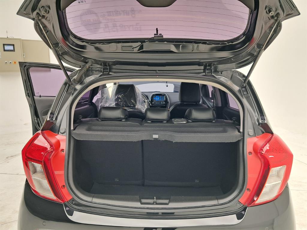 Chevrolet Spark 2018 Negro - Importación desde Corea - HF Imports Iquique - Foto 18