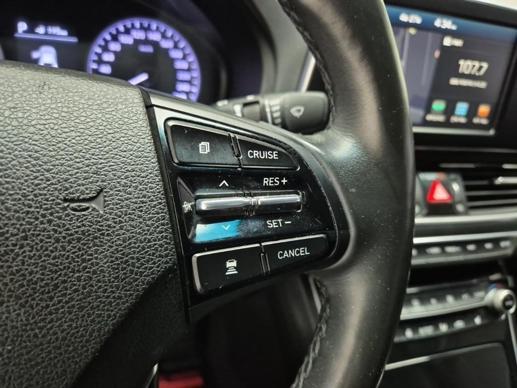 HYUNDAI Grandeur - Vista 12