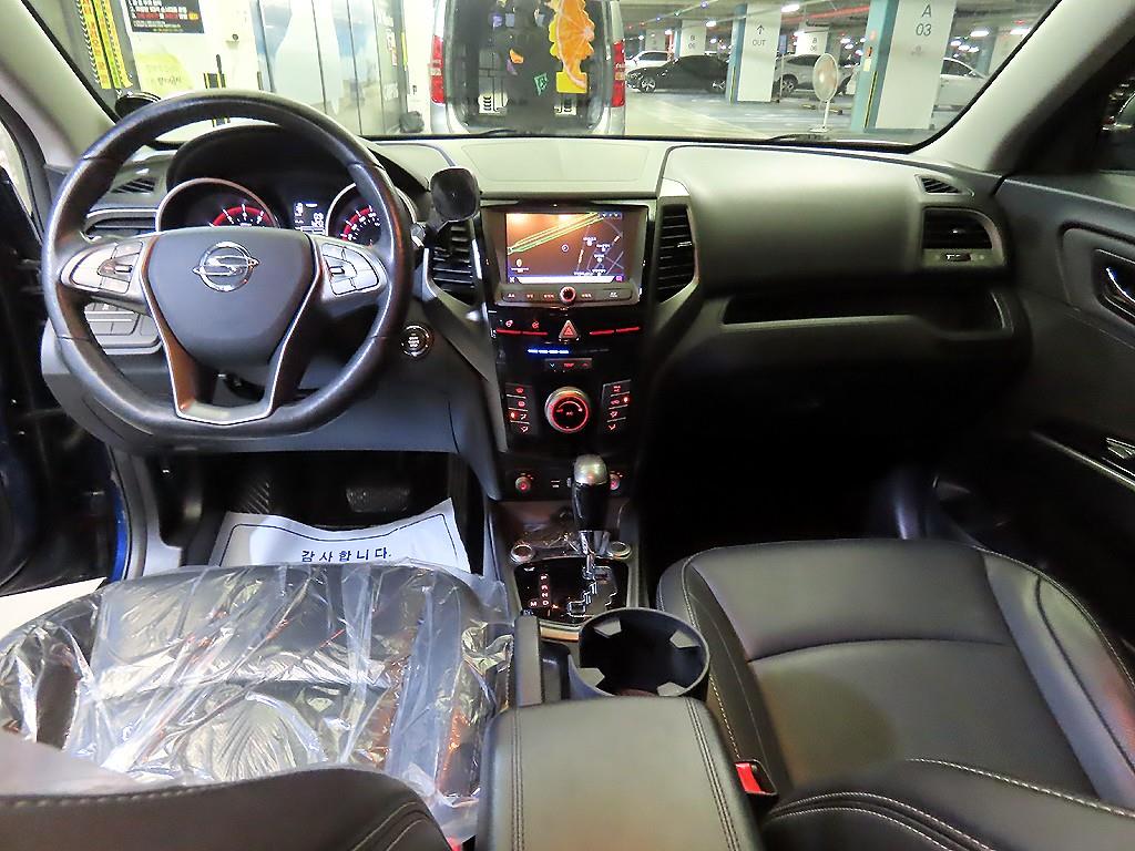 Ssangyong Tivoli - Vista 10