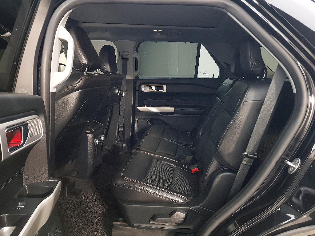 Ford Explorer - Vista 9