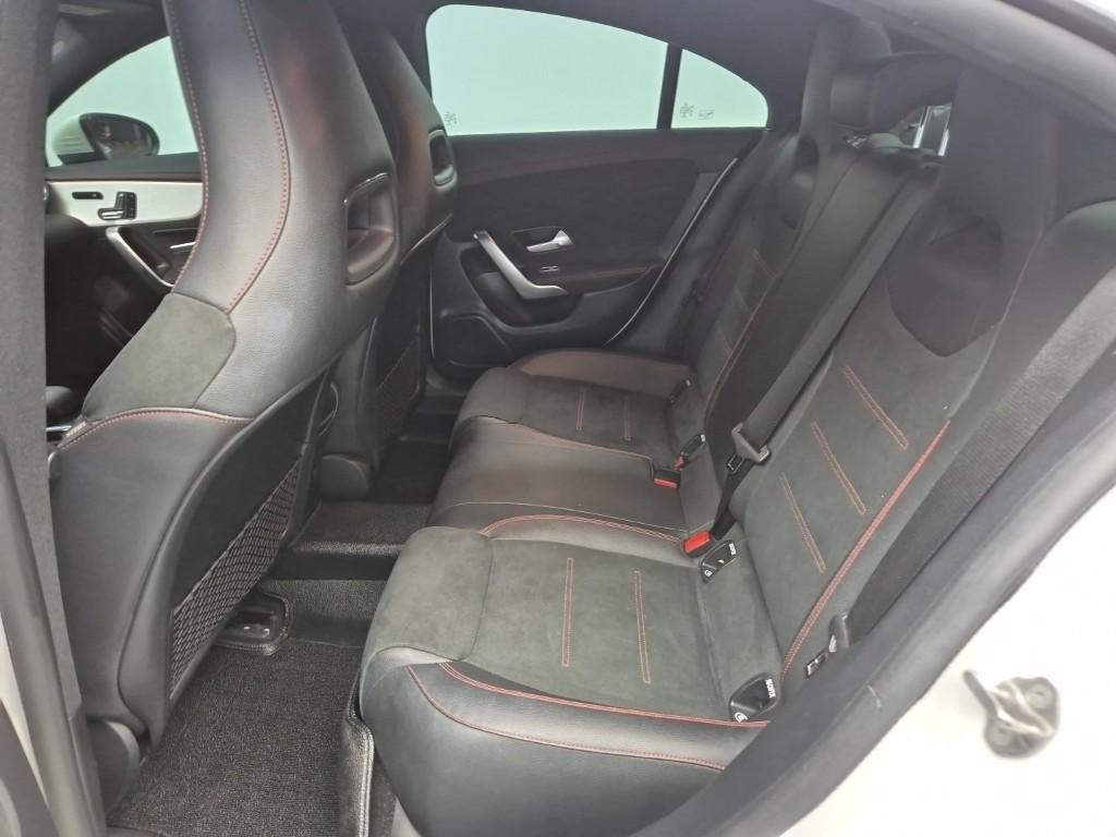 Mercedes Benz CLA Class - Vista 12