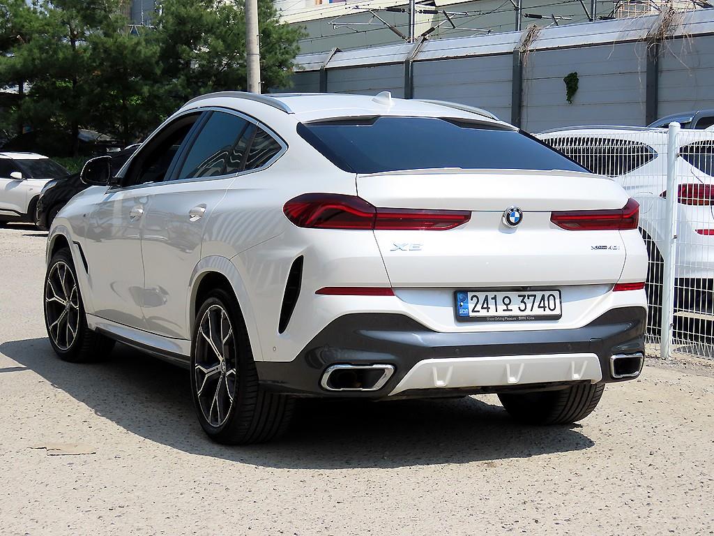 BMW X6 - Vista 3