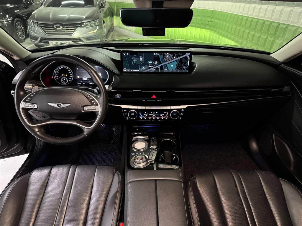 Genesis G80 - Vista 8