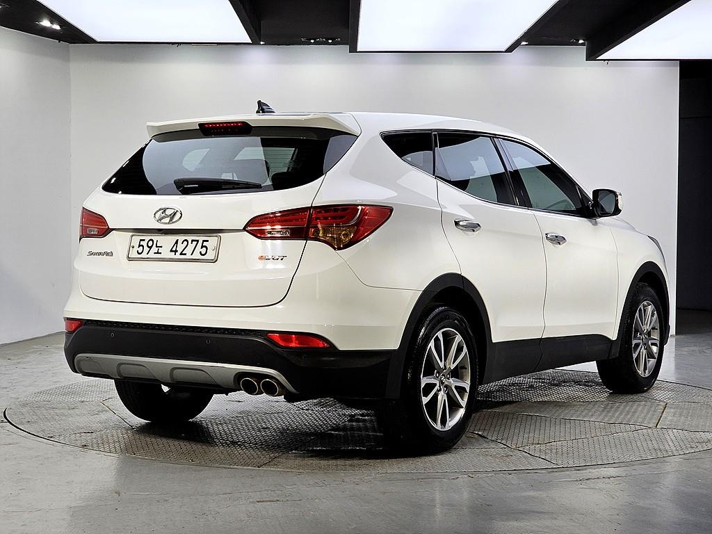 HYUNDAI Santa Fe - Vista 4