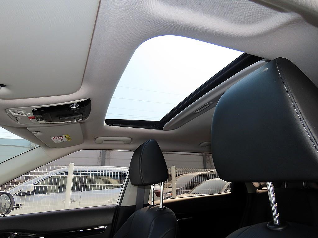 KIA Seltos 2025 Blanco - Importación desde Corea - HF Imports Iquique - Foto 15