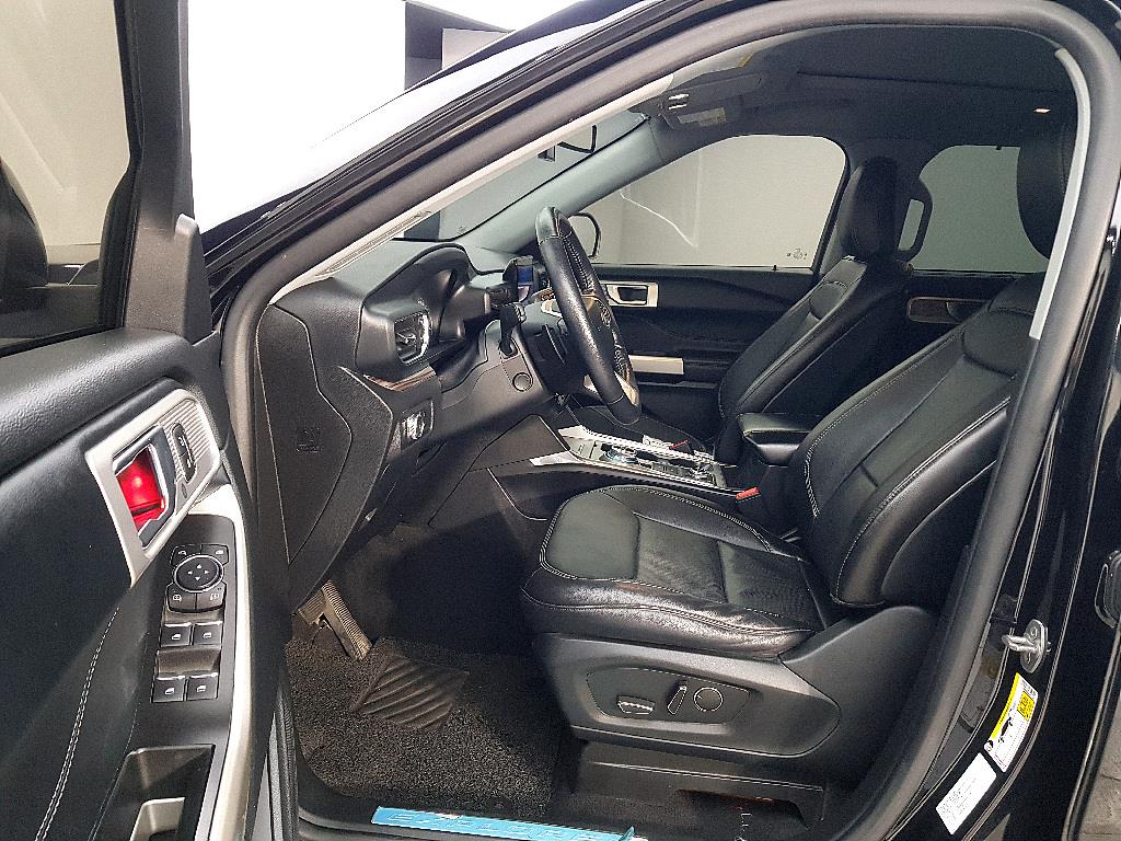Ford Explorer - Vista 8