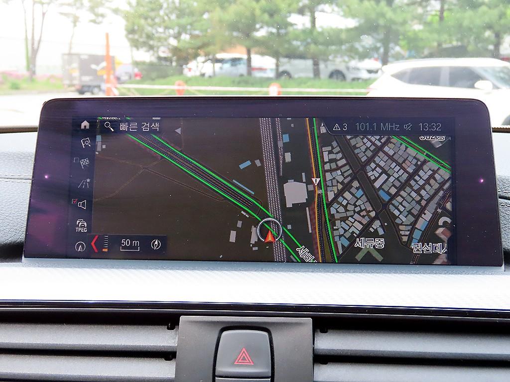 BMW 3 series 2018 Blanco - Importación desde Corea - HF Imports Iquique - Foto 14