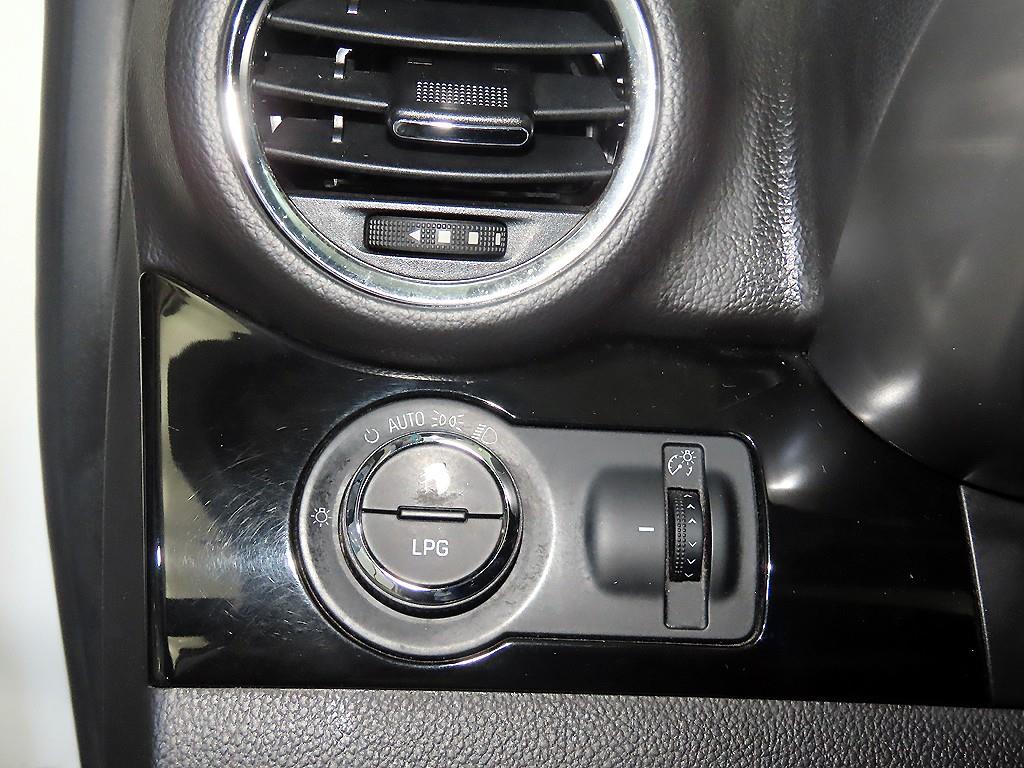 Chevrolet Orlando 2012 Blanco - Importación desde Corea - HF Imports Iquique - Foto 13