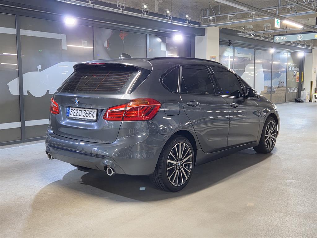 BMW 2 series - Vista 4