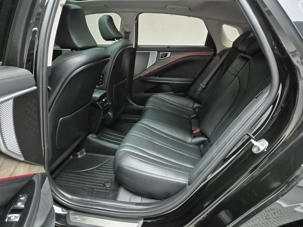 KIA K8 - Vista 12