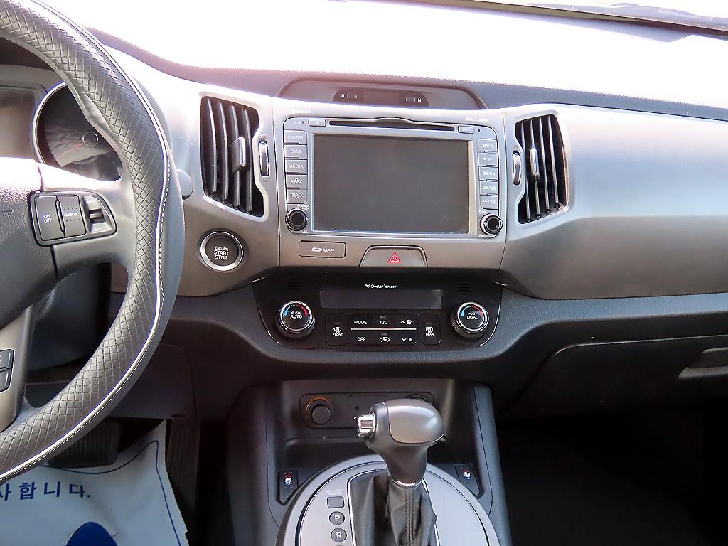 KIA Sportage - Vista 10