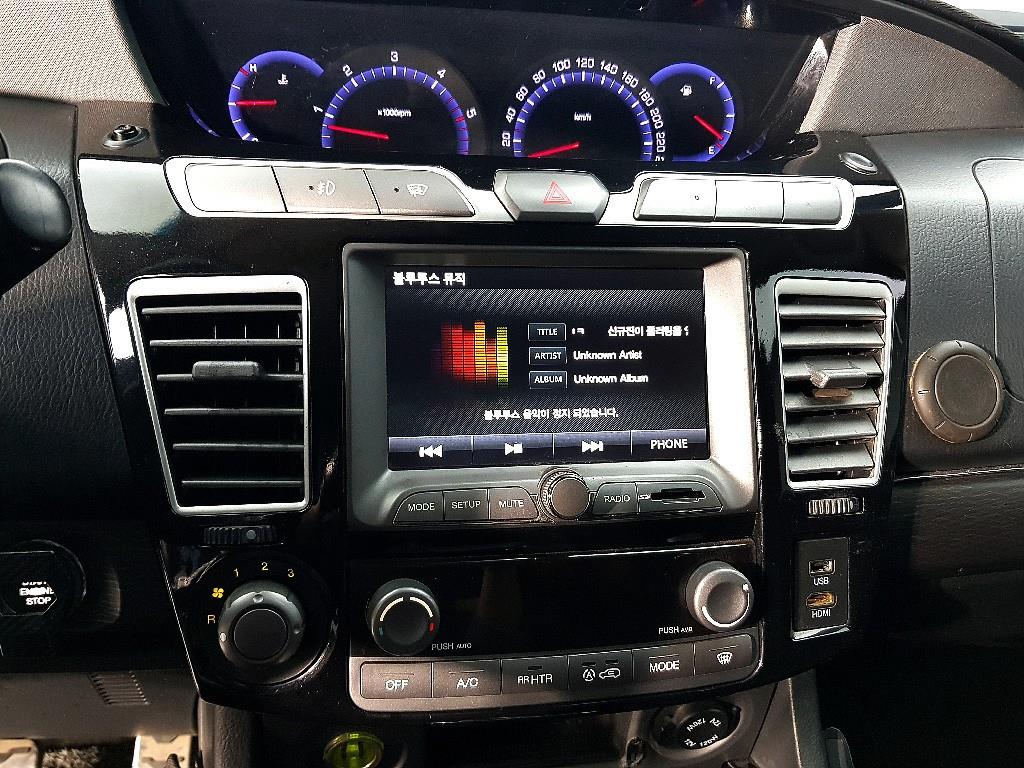 Ssangyong Korando 2017 Gris - Importación desde Corea - HF Imports Iquique - Foto 13
