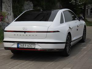 HYUNDAI Grandeur - Vista 6