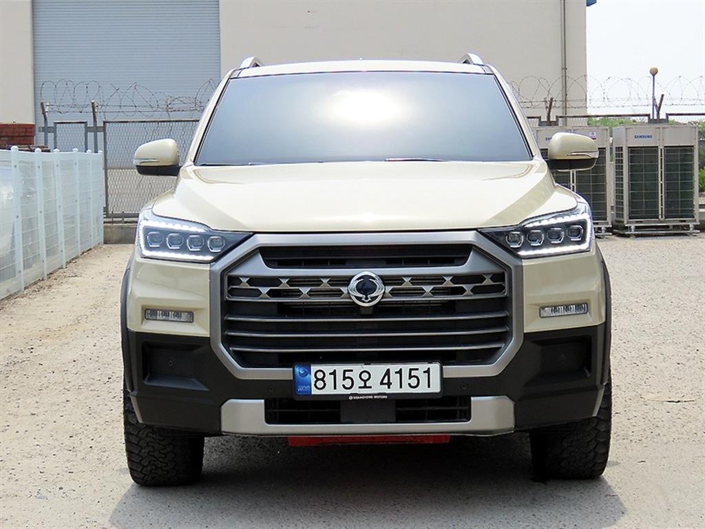 Ssangyong Rexton 2024 Blanco - Importación desde Corea - HF Imports Iquique - Foto 1