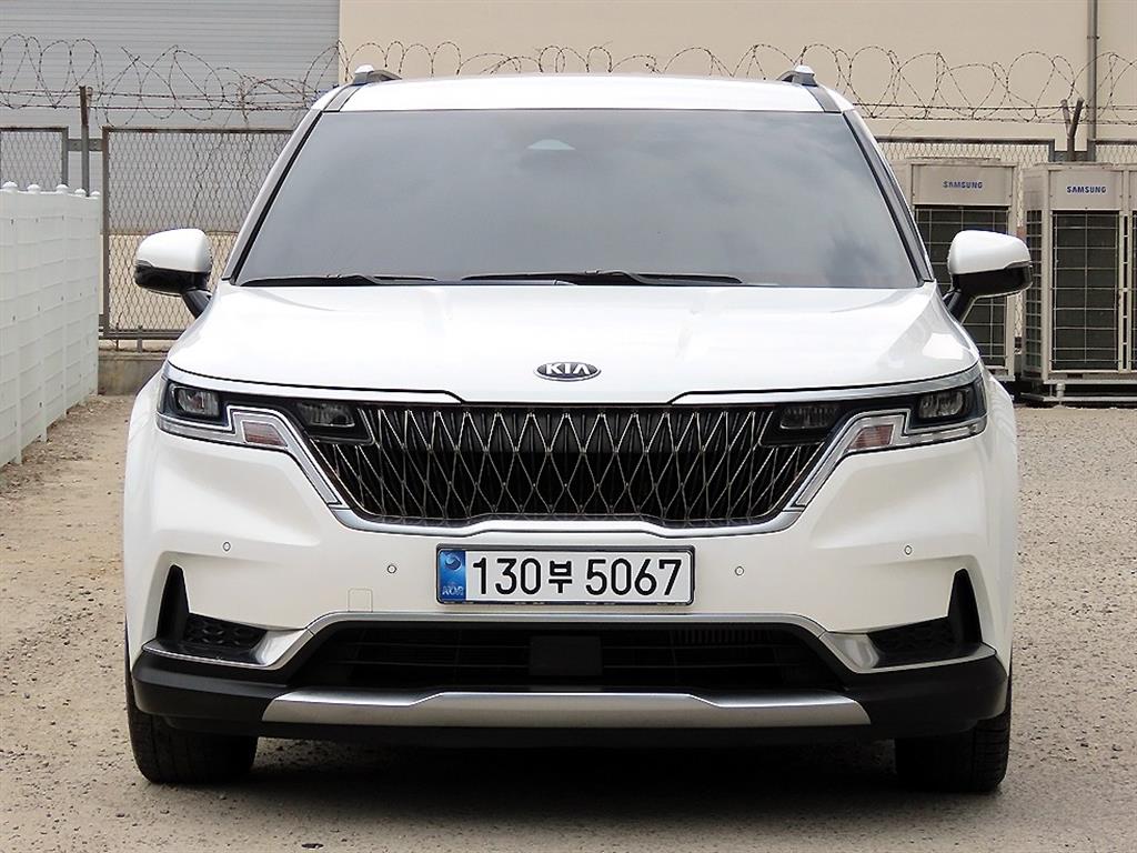 KIA Carnival 2021