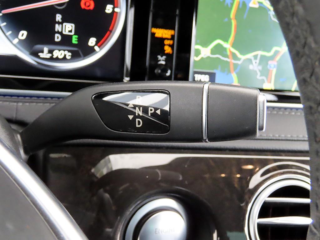 Mercedes Benz S Class - Vista 11
