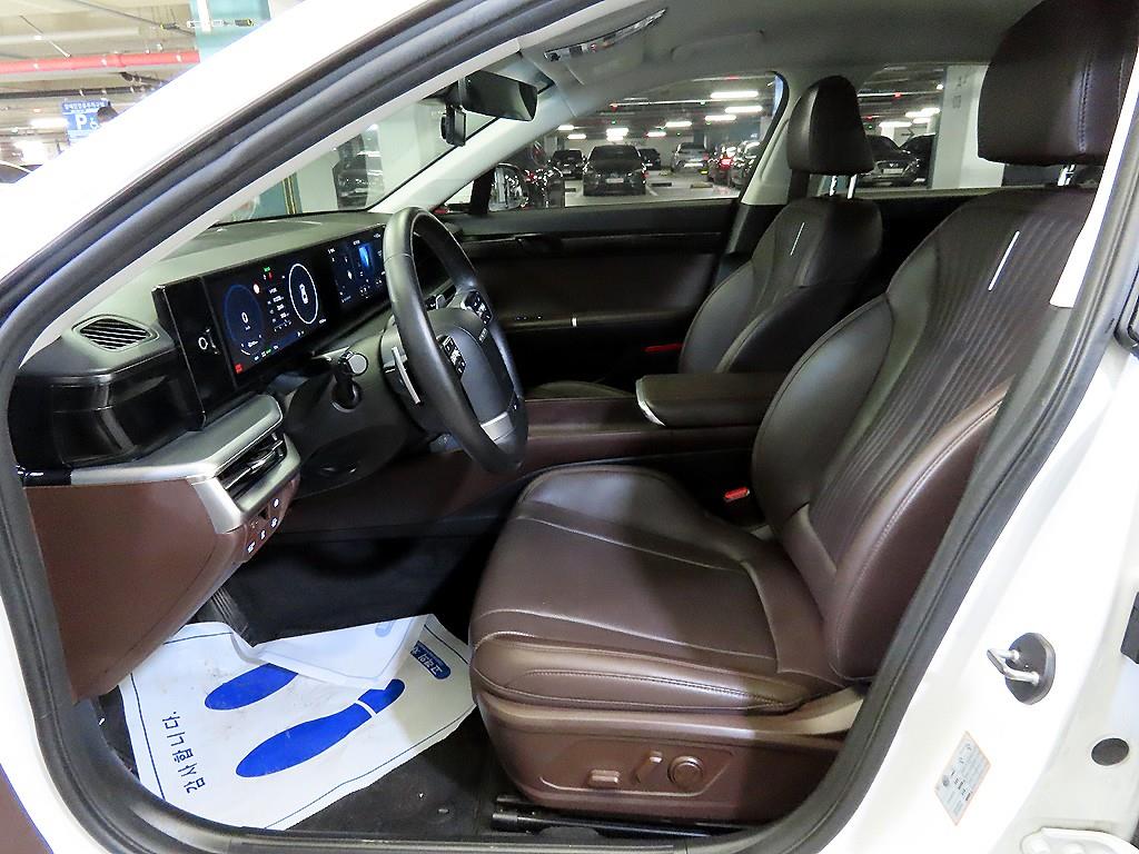 HYUNDAI Grandeur - Vista 6