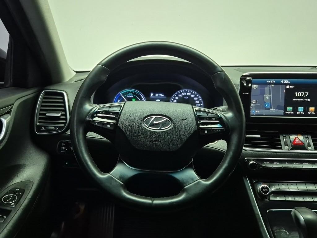 HYUNDAI Grandeur - Vista 7