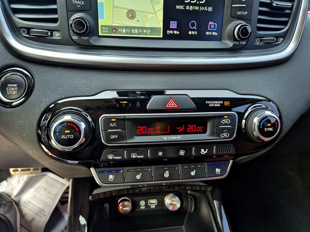 KIA Sorento - Vista 11