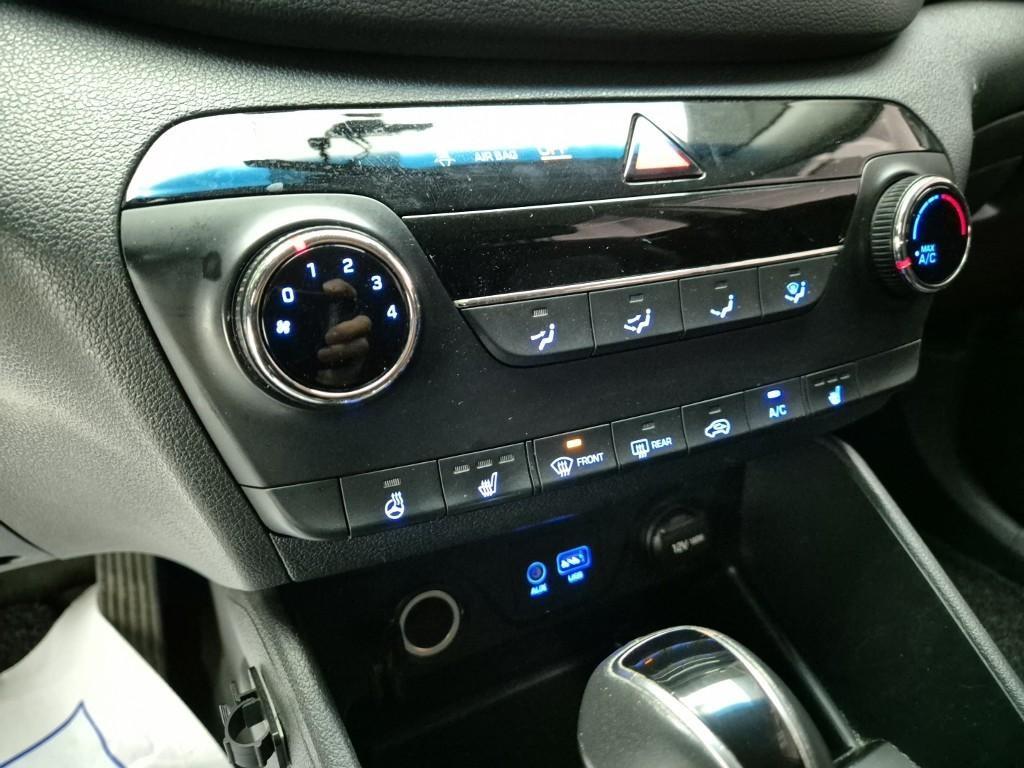 HYUNDAI Tucson 2017 Blanco - Importación desde Corea - HF Imports Iquique - Foto 16