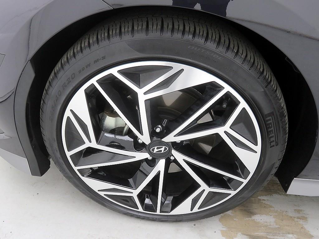 HYUNDAI Ioniq 6 2023 Negro - Importación desde Corea - HF Imports Iquique - Foto 19