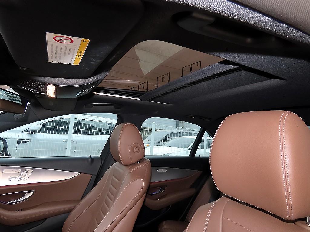 Mercedes Benz E class 2020 Blanco - Importación desde Corea - HF Imports Iquique - Foto 17