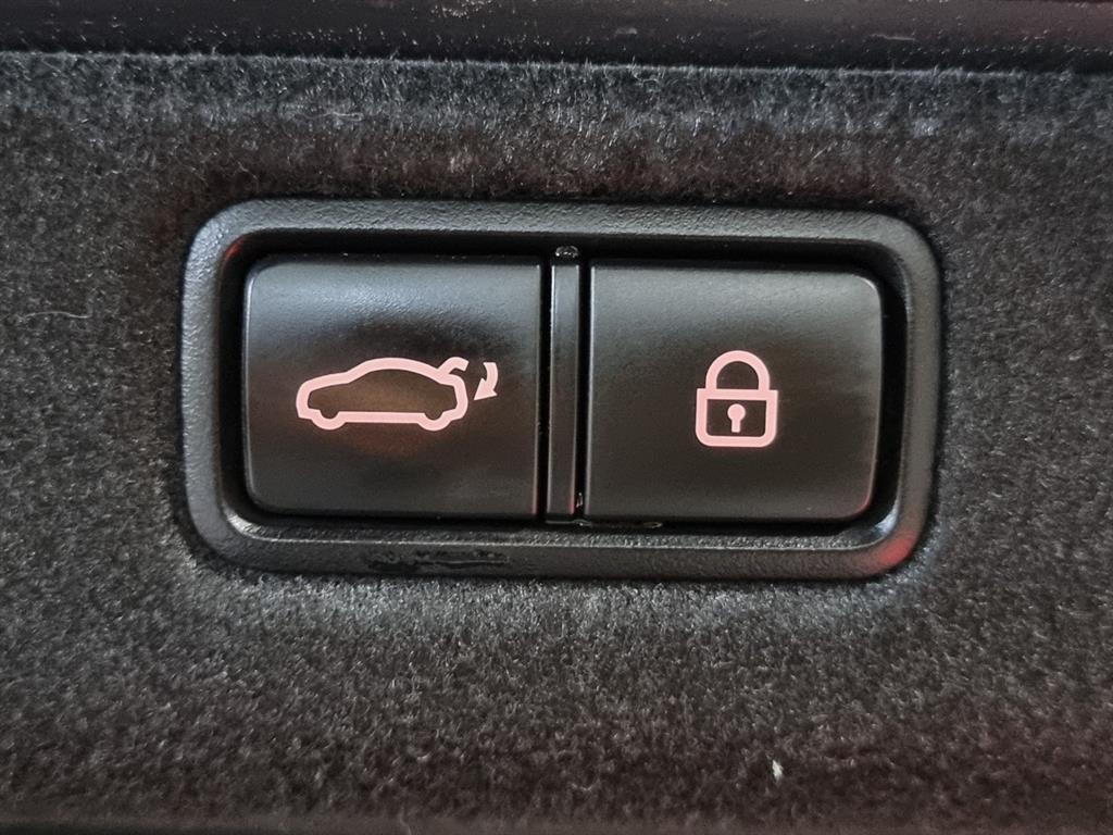 KIA K9 - Vista 4