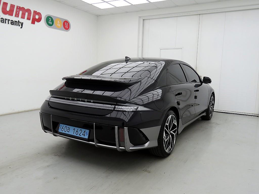 HYUNDAI Ioniq 6 - Vista 4