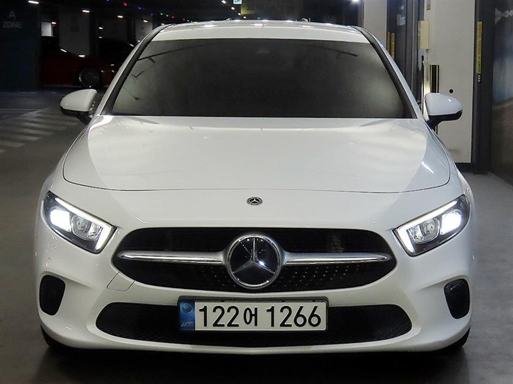 Mercedes Benz A Class - Vista 2