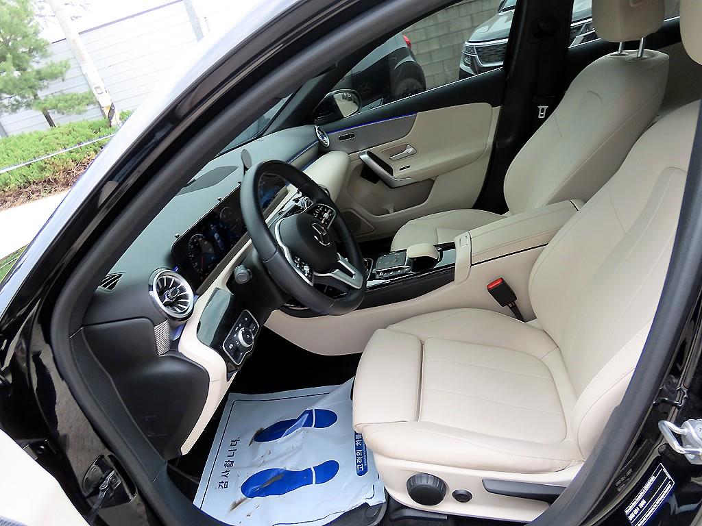 Mercedes Benz A Class - Vista 5