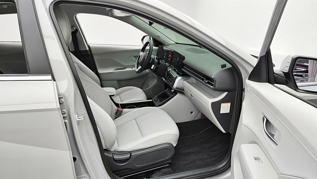 HYUNDAI Kona - Vista 8
