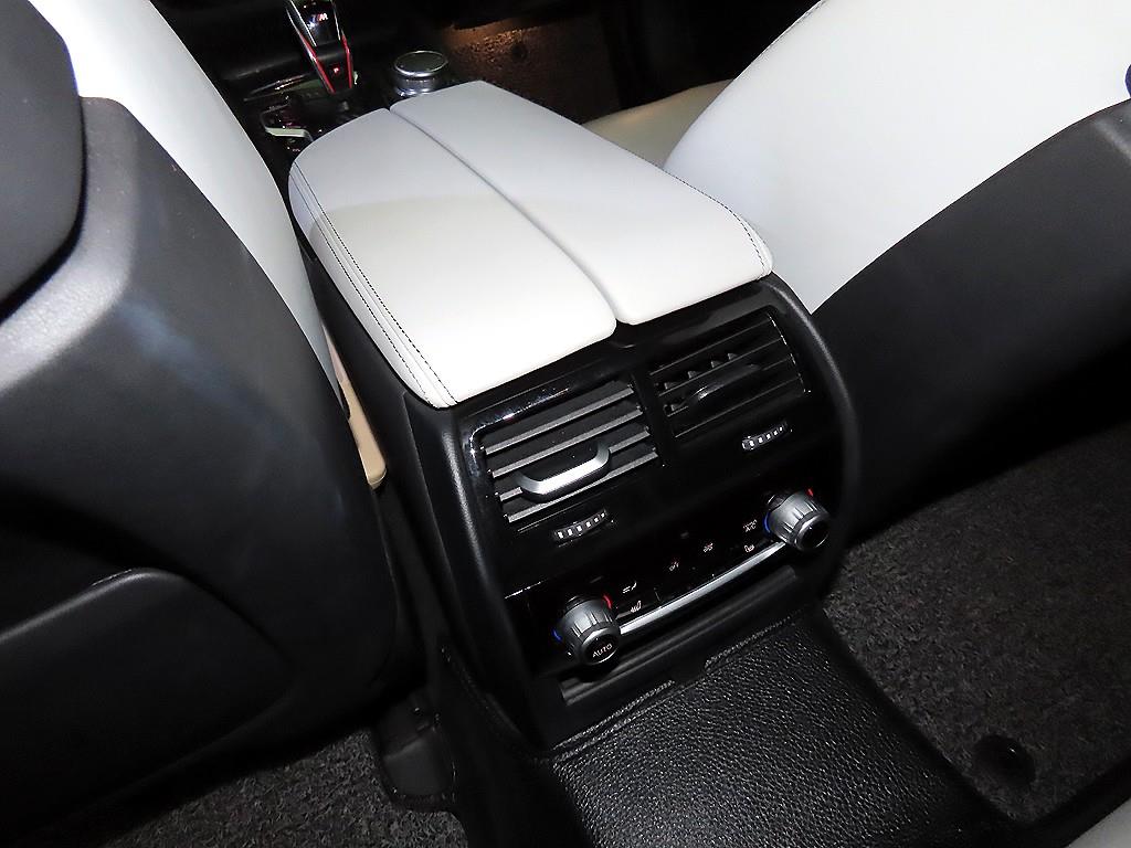 BMW 5 Series 2019 Azul - Importación desde Corea - HF Imports Iquique - Foto 16