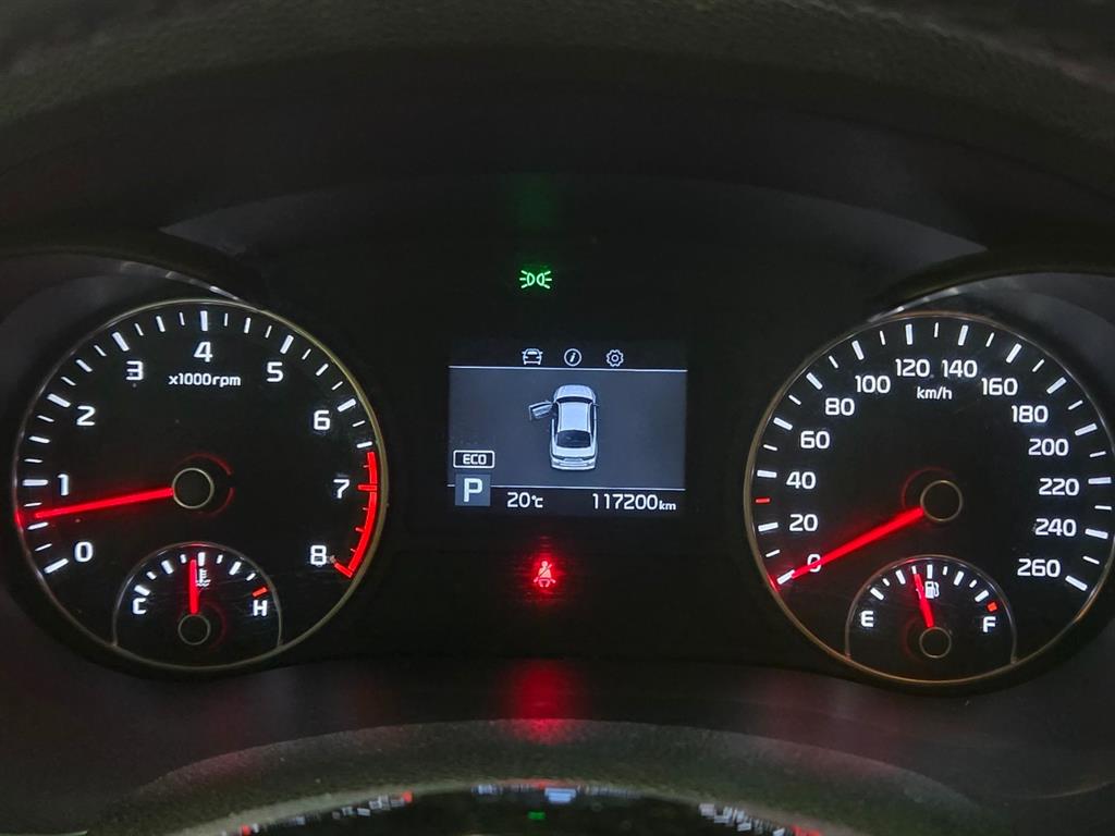 KIA K5 - Vista 10