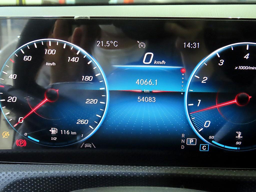 Mercedes Benz A Class - Vista 9