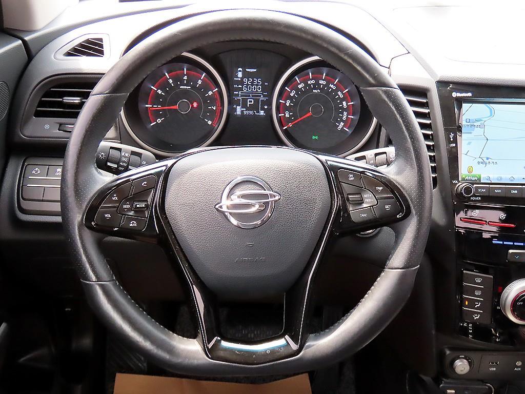 Ssangyong Tivoli - Vista 7