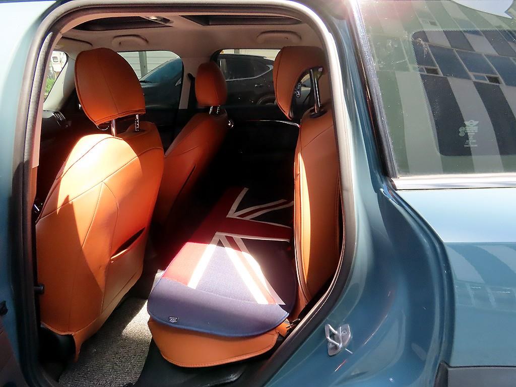 Mini Countryman - Vista 6