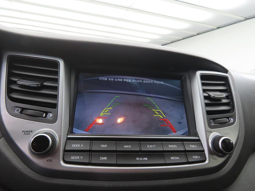 HYUNDAI Tucson 2017 Blanco - Importación desde Corea - HF Imports Iquique - Foto 16
