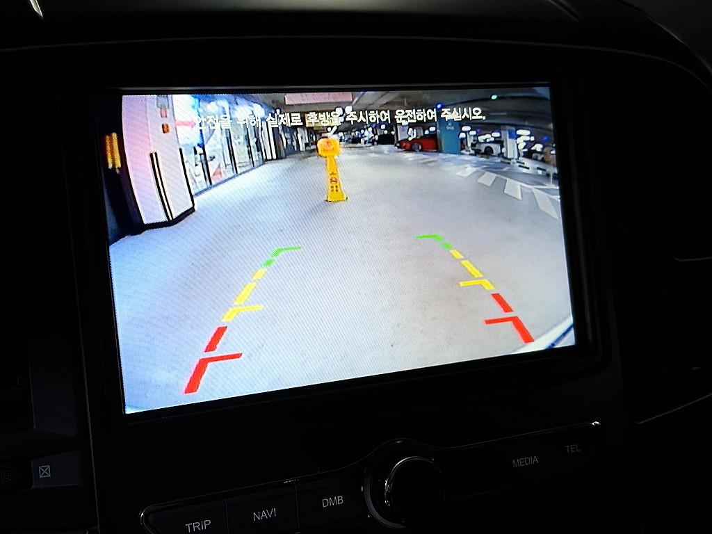 SAMSUNG QM6 2020 Blanco - Importación desde Corea - HF Imports Iquique - Foto 15